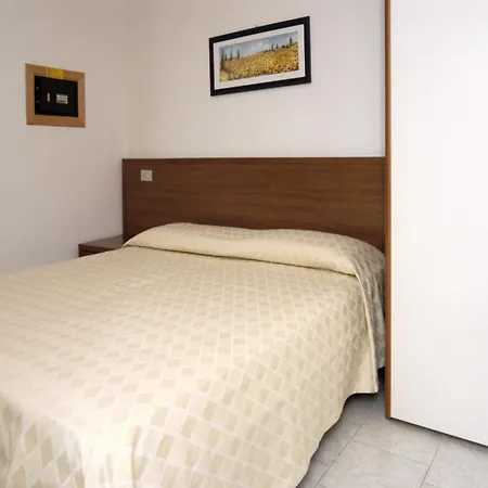 Coastal Comfort Flat Just 400m From The Apartment